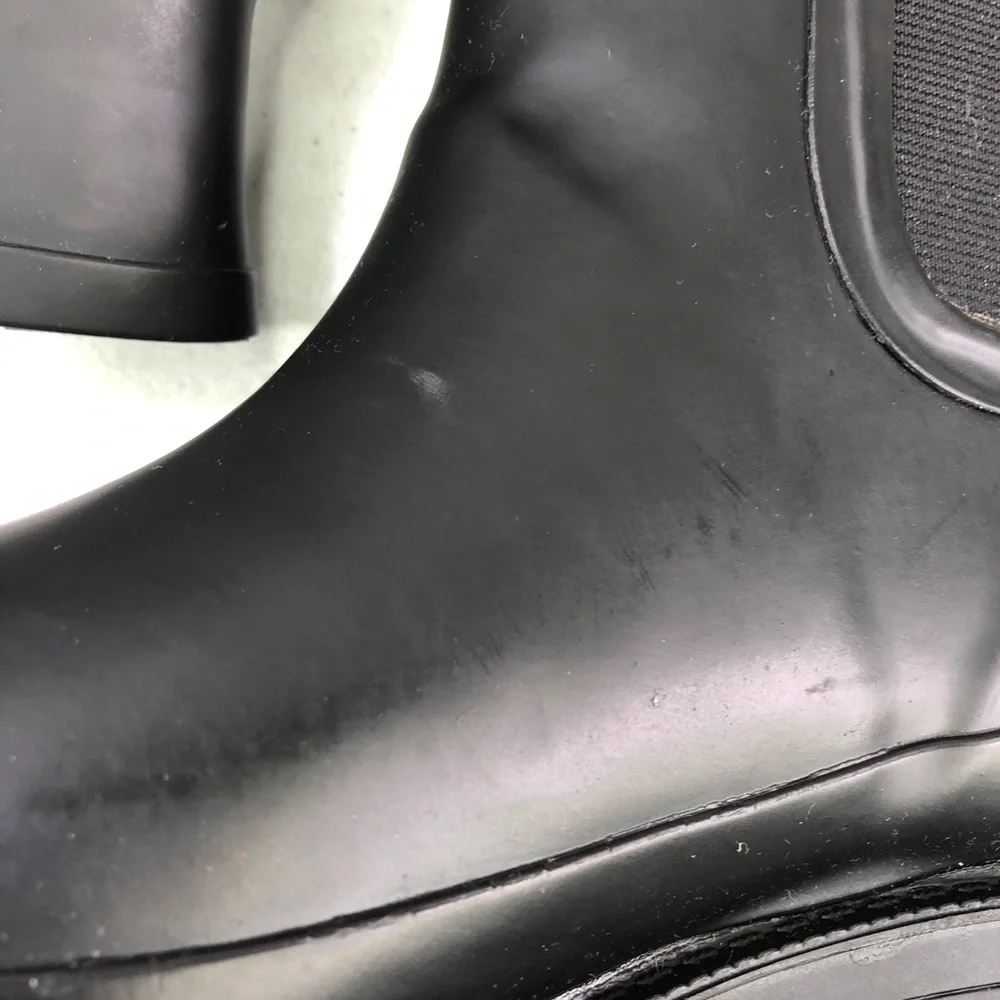 Kenneth Cole new some